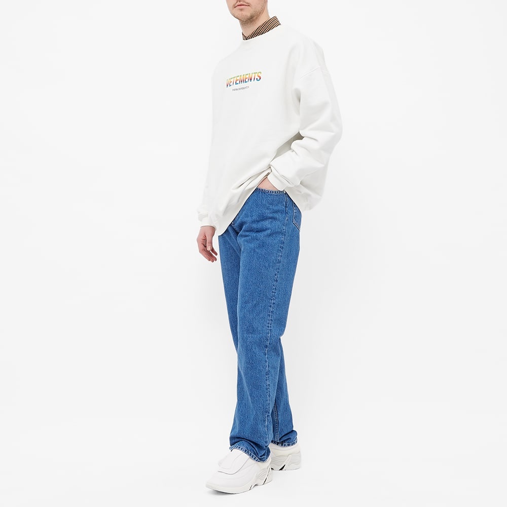 VETEMENTS Think Differently Logo Crew Sweat - 6