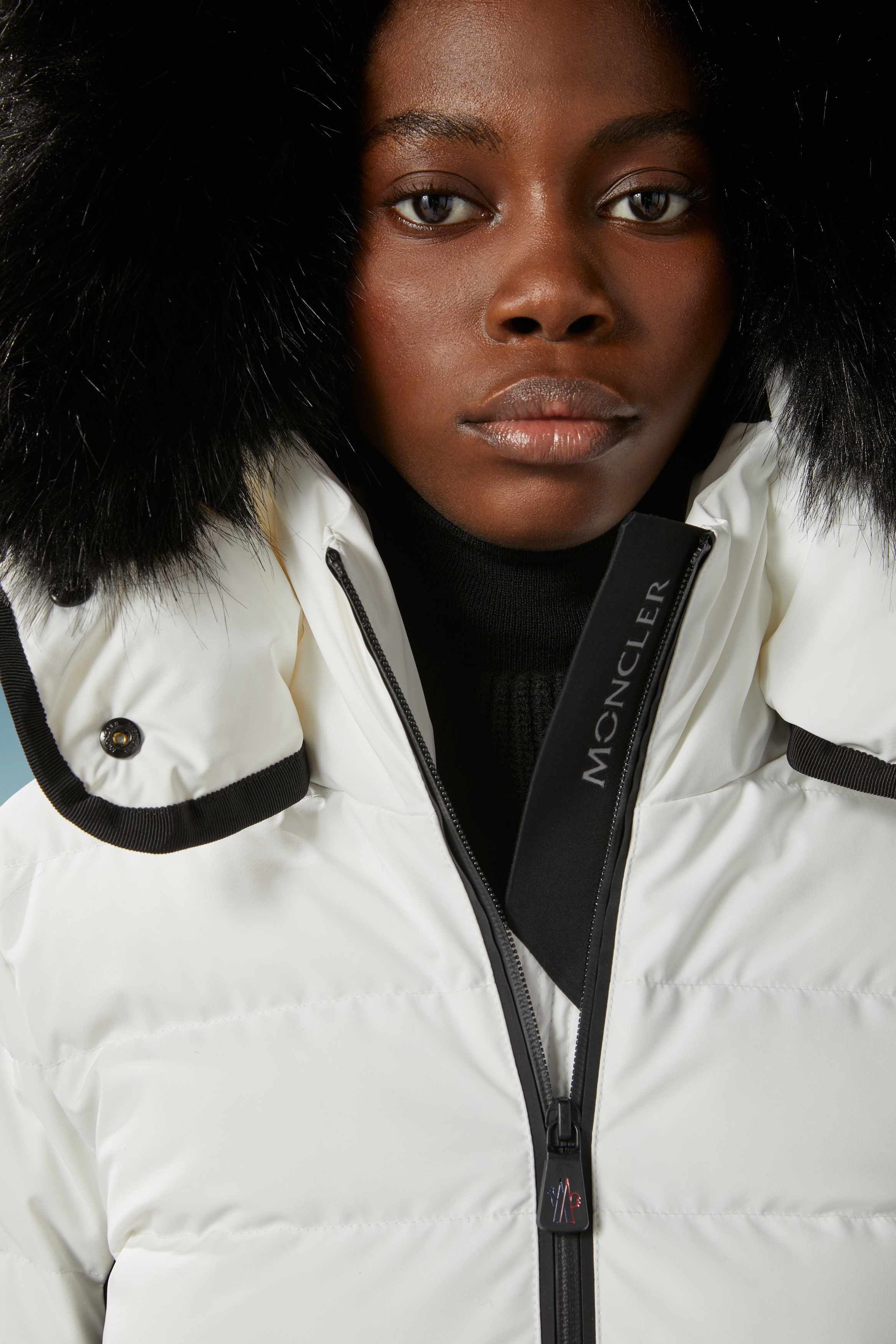 Lamoura Short Down Jacket - 8