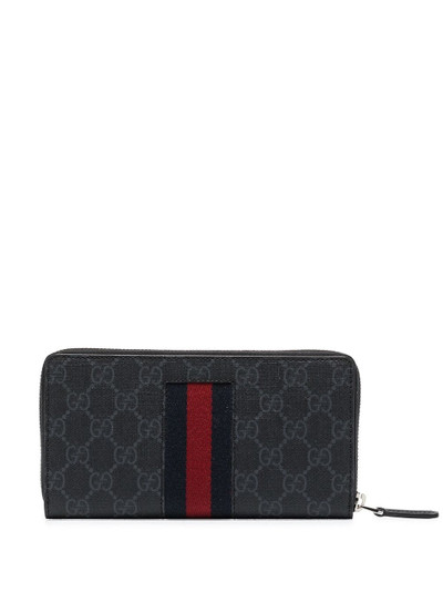 GUCCI GG Supreme zip-around wallet outlook