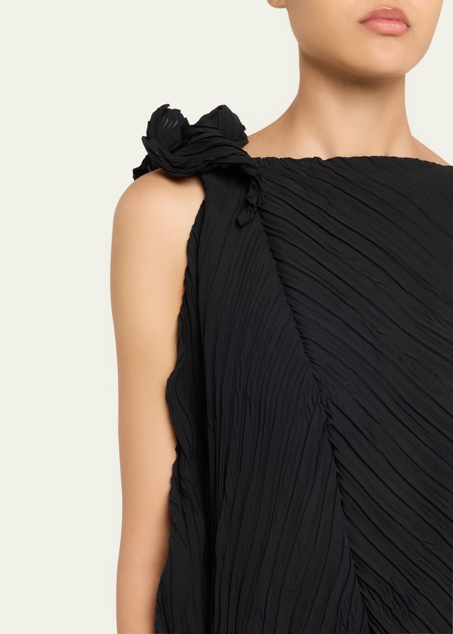 Wrinkled And Twisted Dress, Black - 5