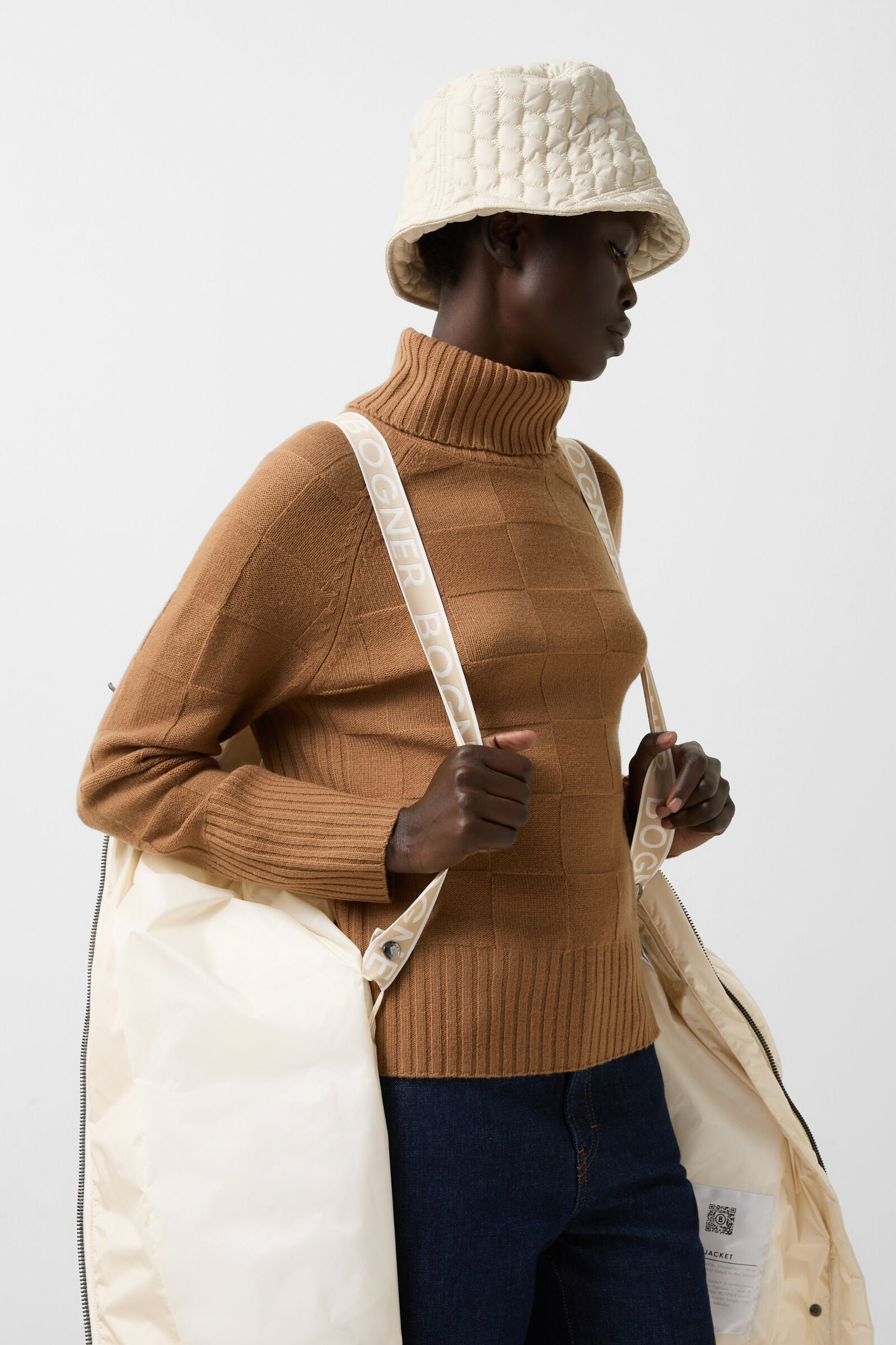 Jonna down coat in Cream - 7