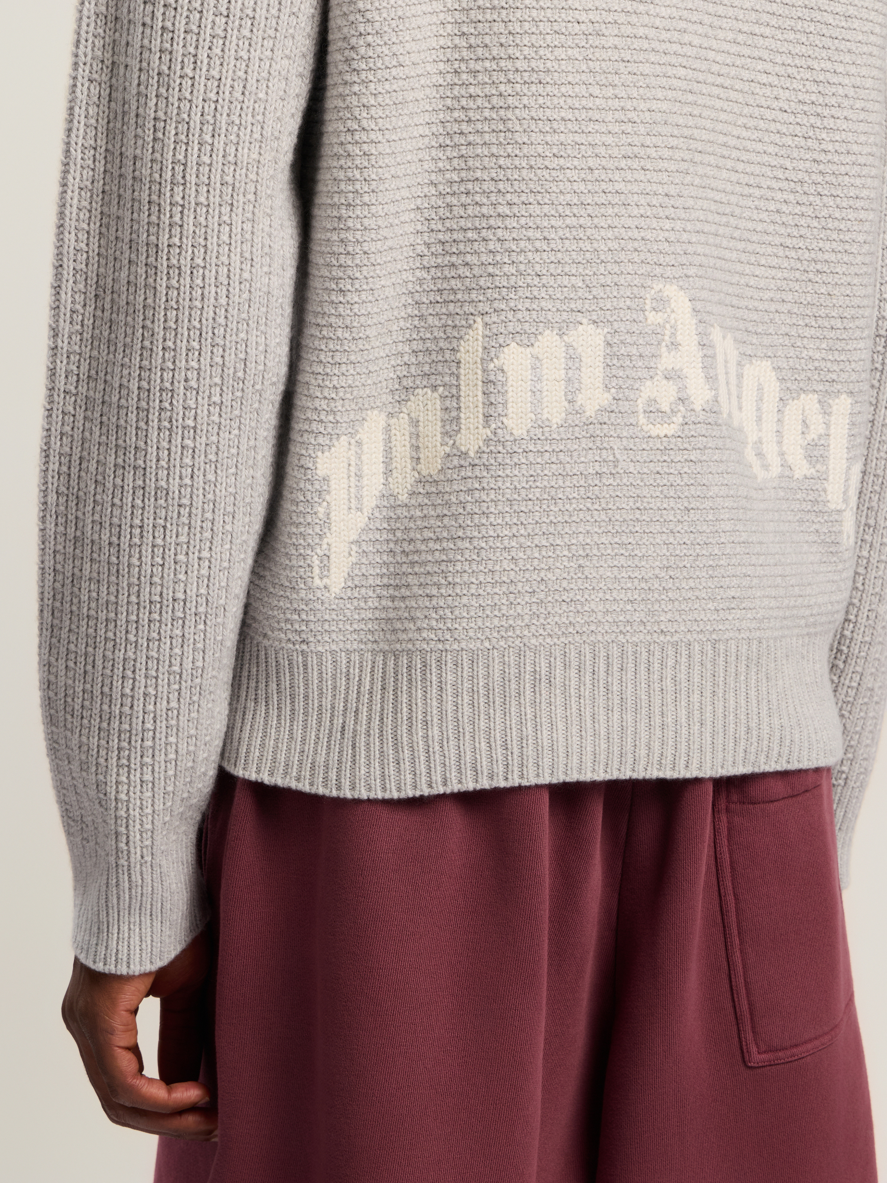 Curved Logo Ribbed Sweater - 5