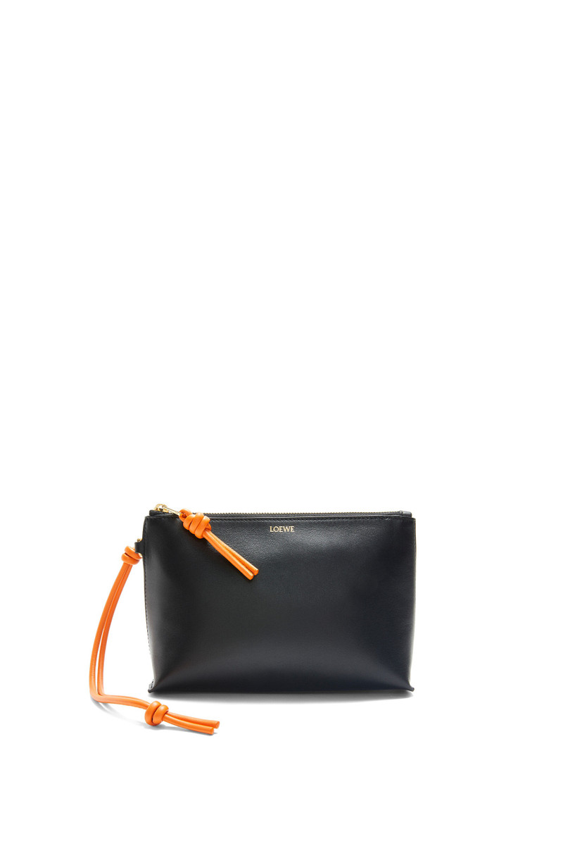 Knot T pouch in shiny nappa calfskin 1