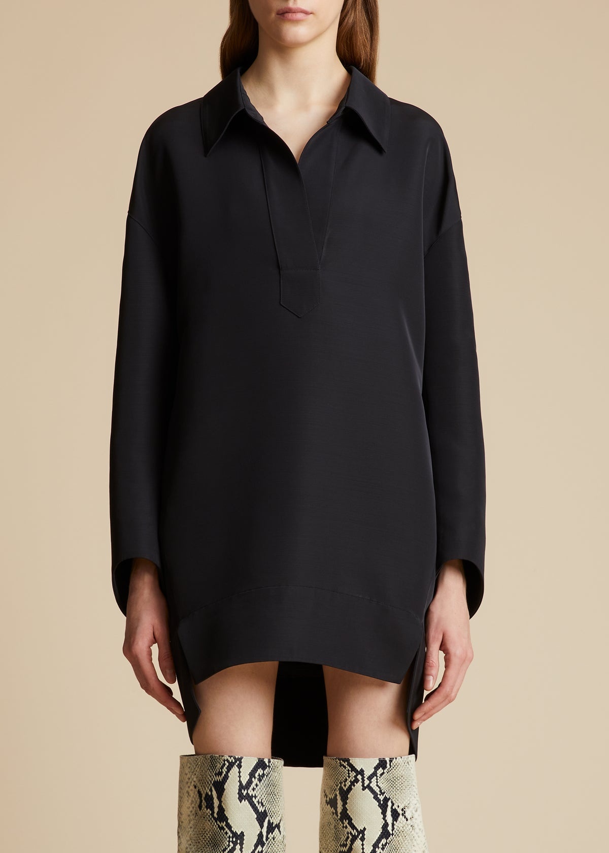 ワンピース KHAITE FW23 KAL DRESS (5364541 200 BLACK) KHAITE The Kal Dress in Black | khaite | REVERSIBLE