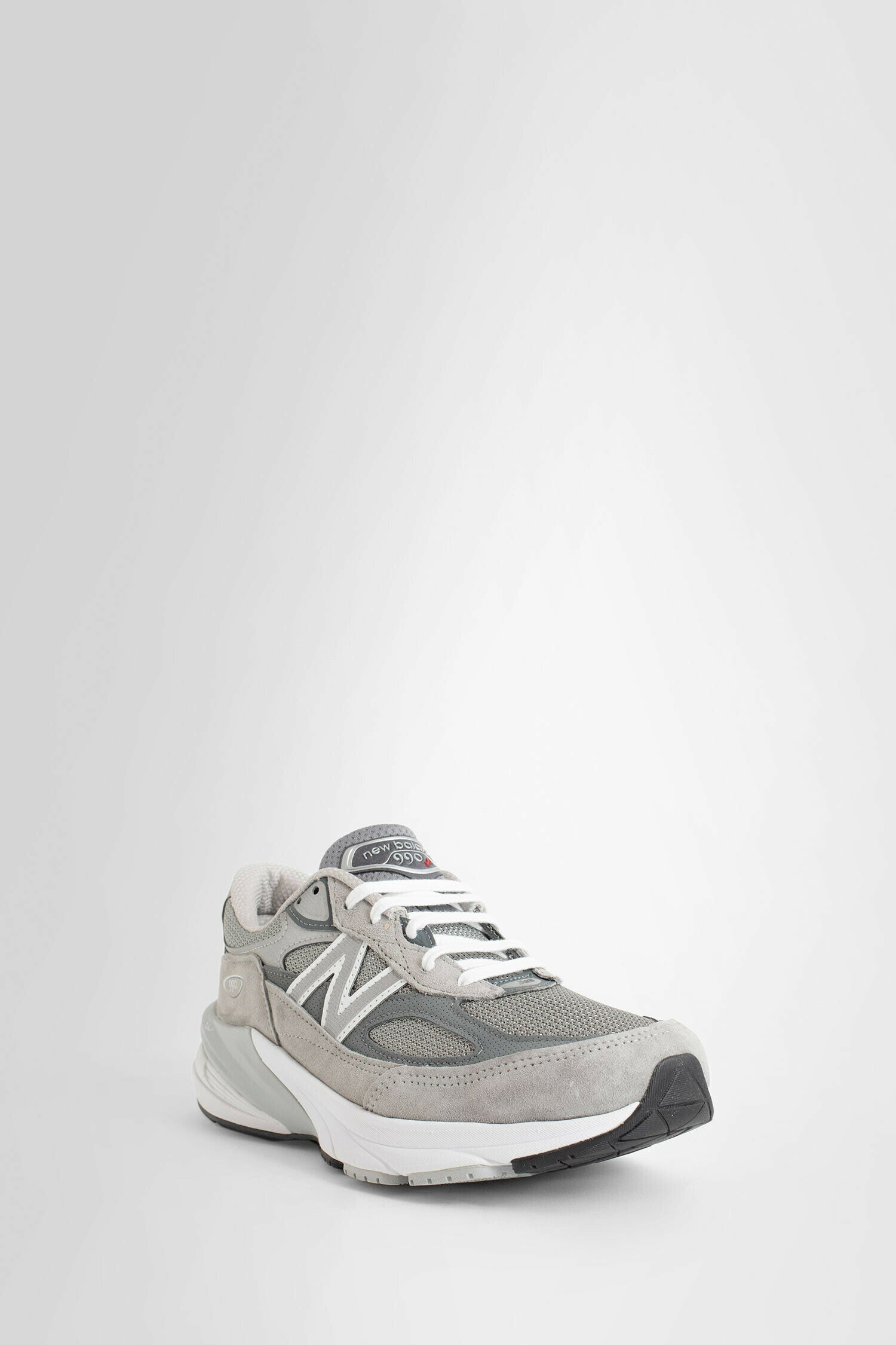 NEW BALANCE UNISEX GREY SNEAKERS - 2