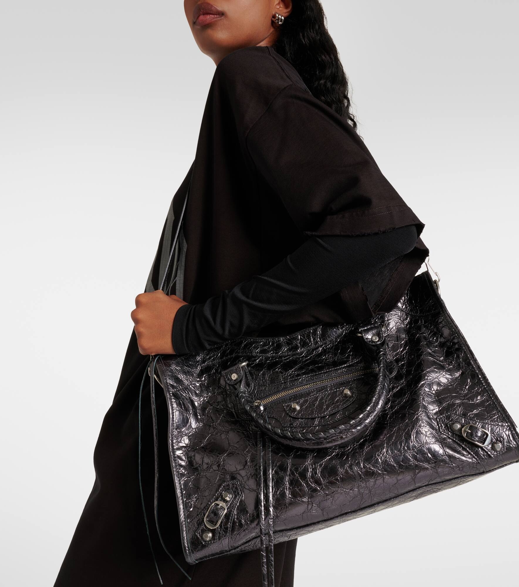 Le City Medium leather shoulder bag - 7