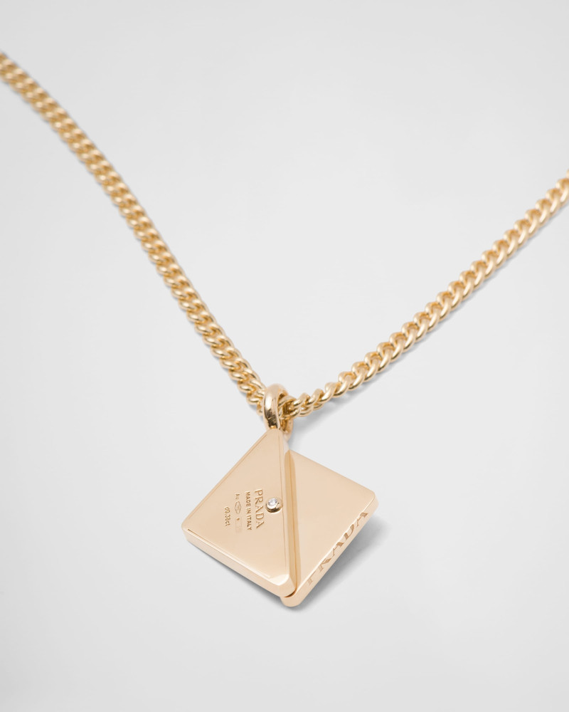 Eternal Gold pendant necklace in yellow gold with diamonds and onyx 6