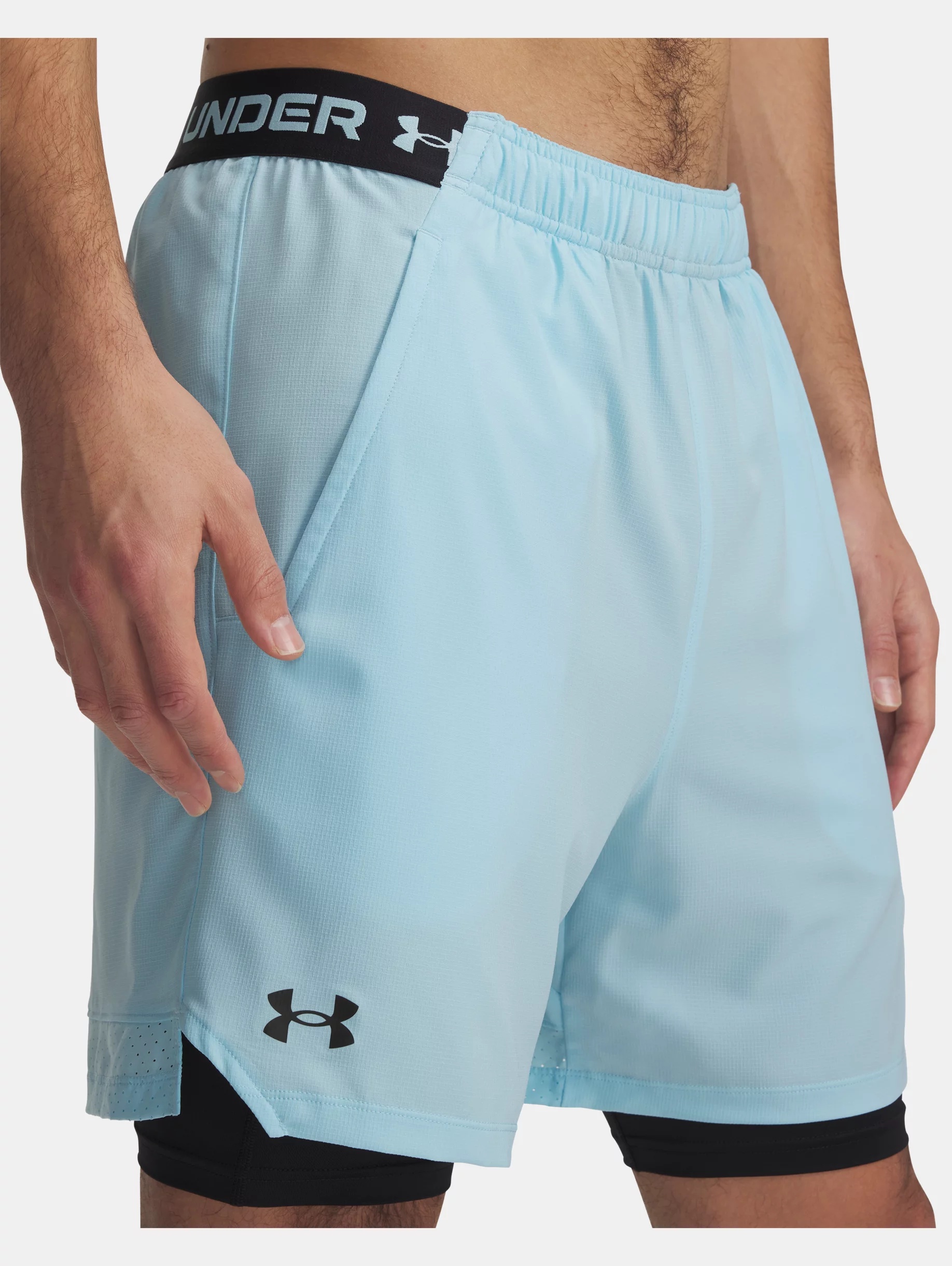 UA Vanish Woven - 4
