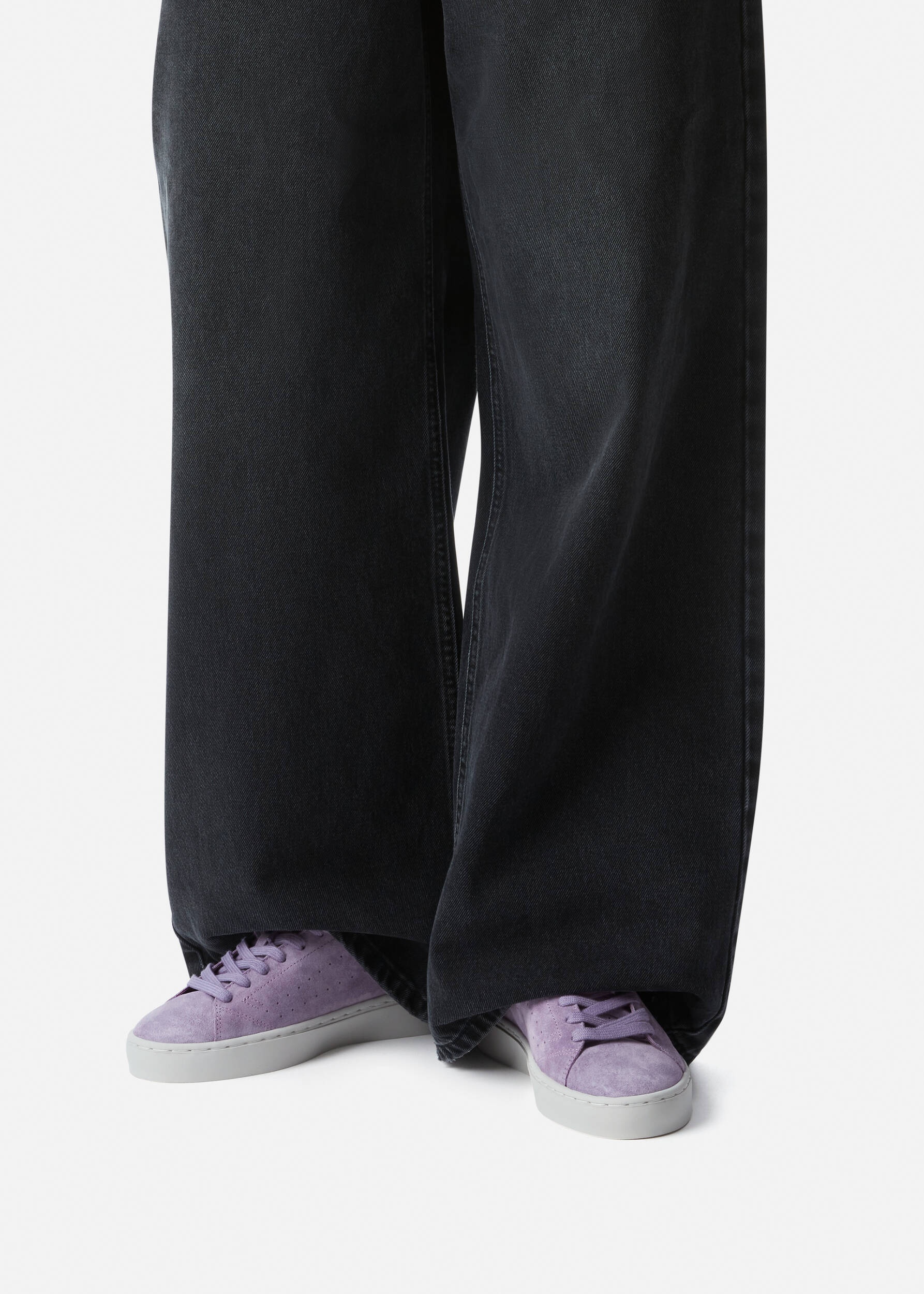 Court Suede Sneaker - 6
