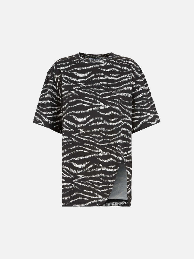 T-SHIRT BLACK AND WHITE - 1