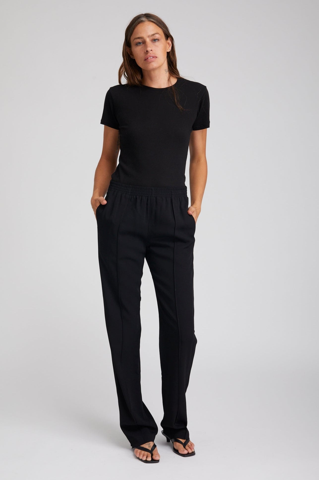 BLACK CREPE PINTUCK TROUSER - 3