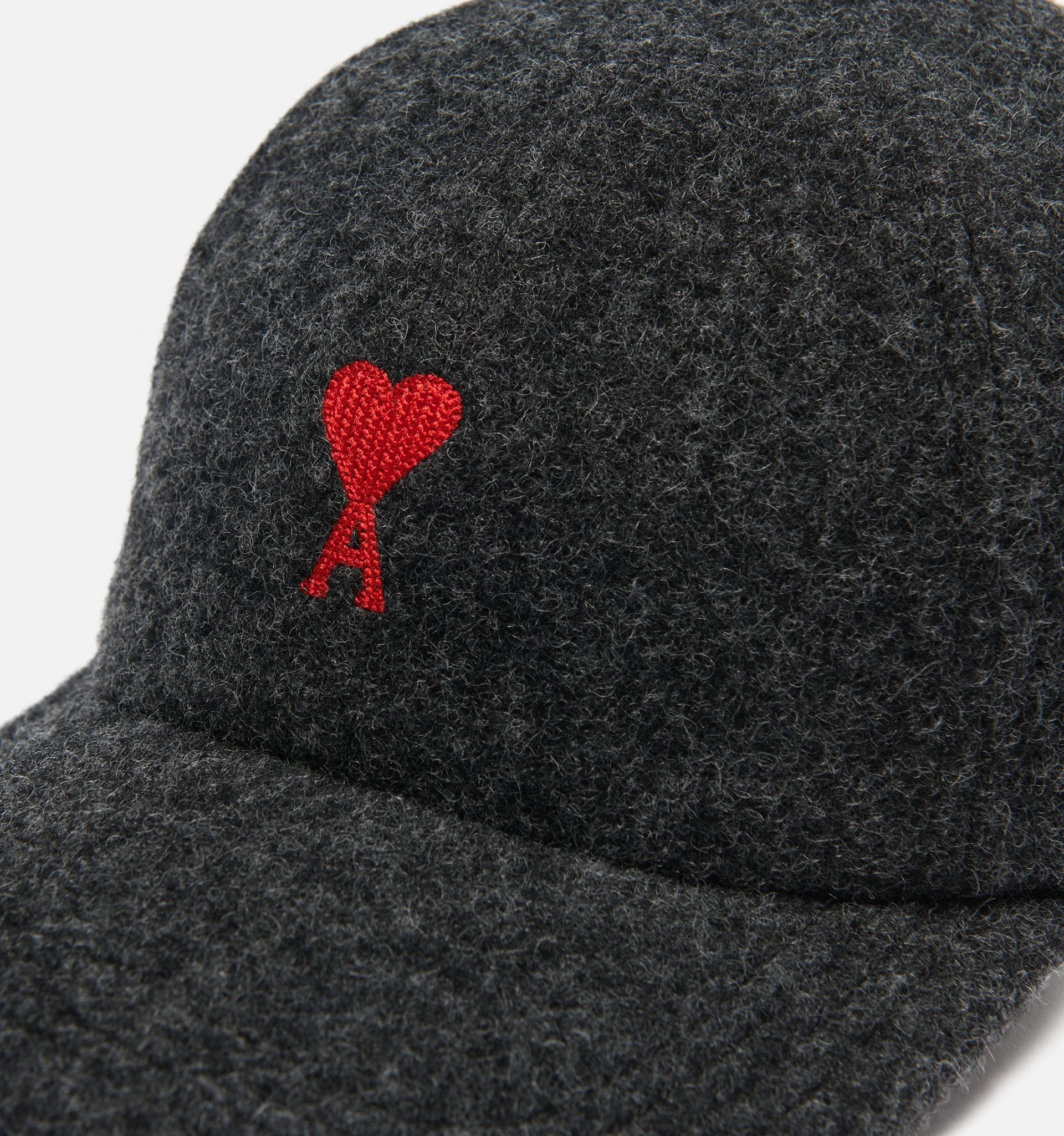 Ami De Coeur Embroidery Cap - 4