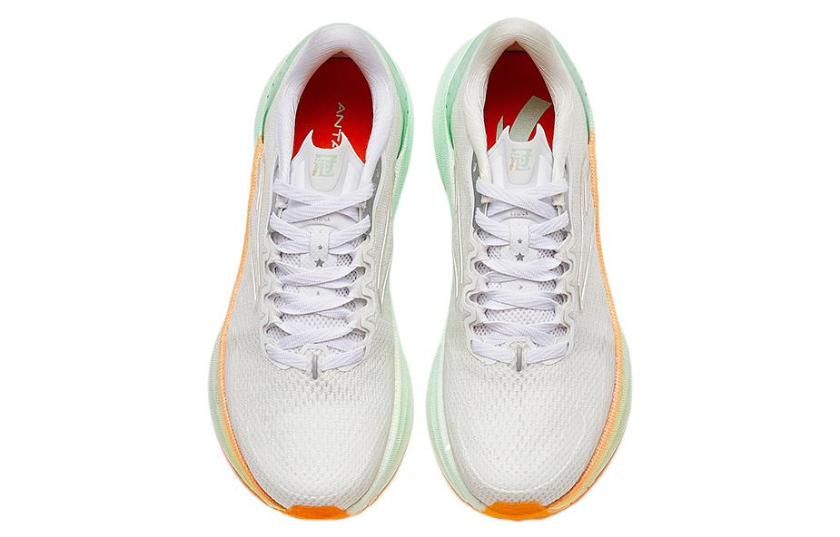 (WMNS) ANTA Running Series Sneakers 'White Green Yellow' 122335580S-8 - 3