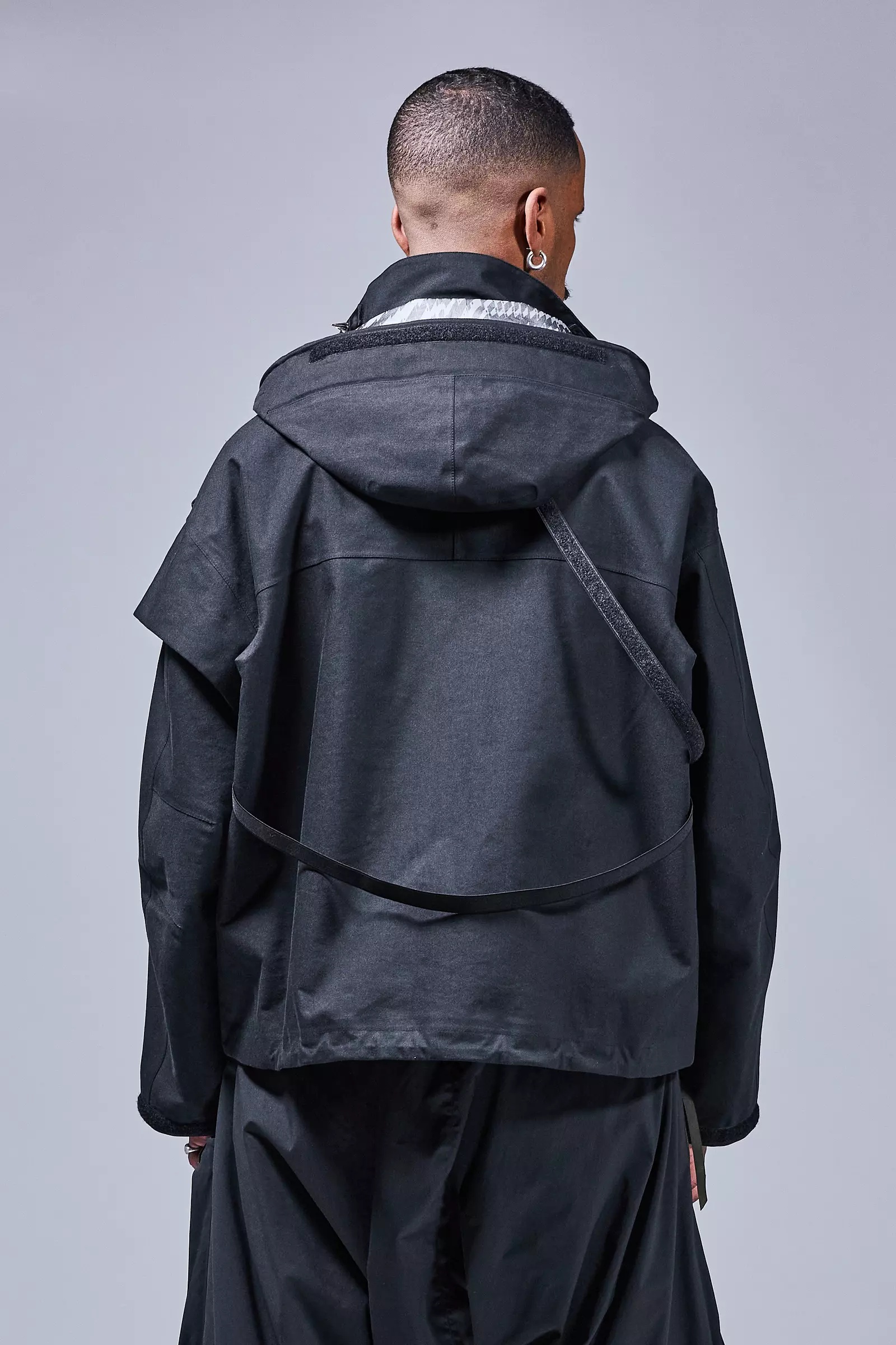 ACRONYM J68W-BQ 3L Rider Jacket Black | REVERSIBLE