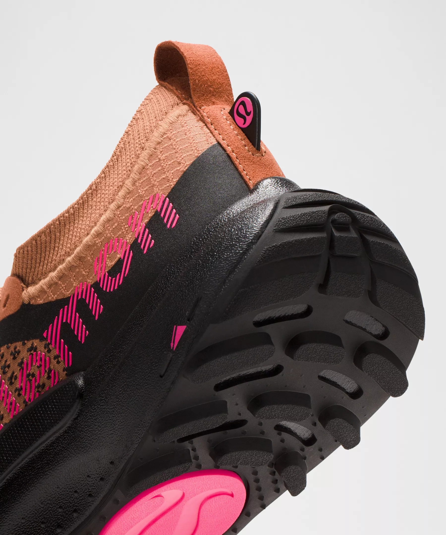 Women's Wildfeel Trail Running Shoe - 8