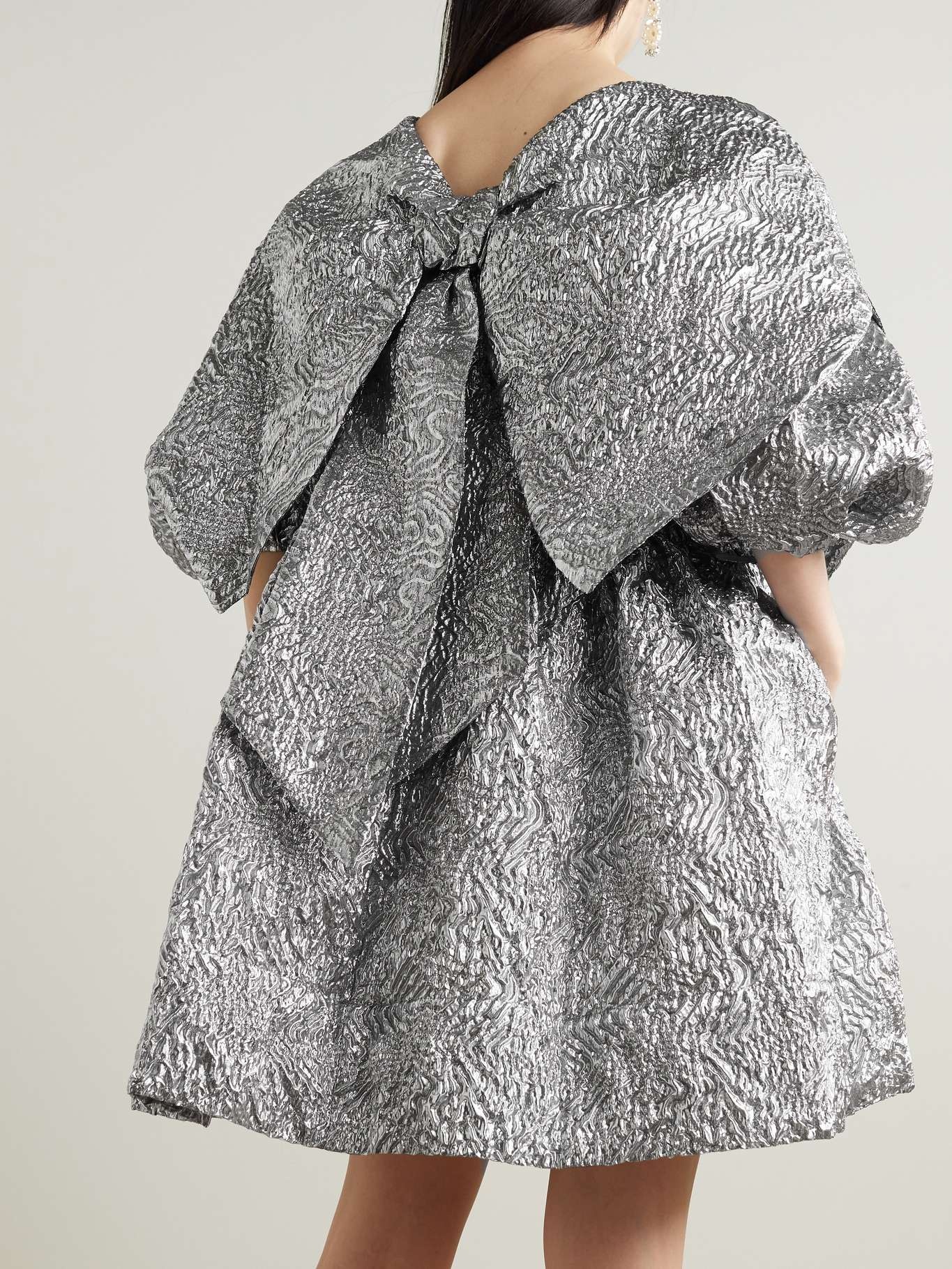 Oversized bow-detailed metallic cloqué mini dress - 3