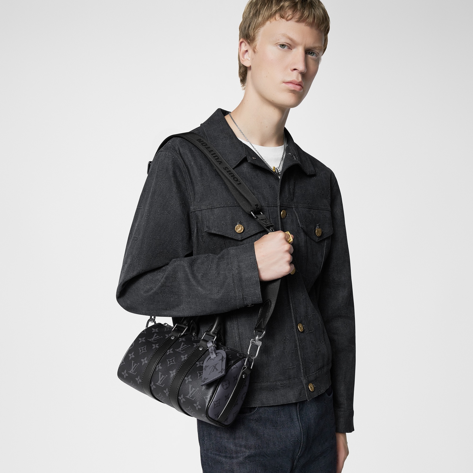 【嬉しい外部ポケット付】LOUIS VUITTON★Keepall25★バッグ Keepall Bandoulière 25 Monogram Eclipse - Men - Bags | LOUIS