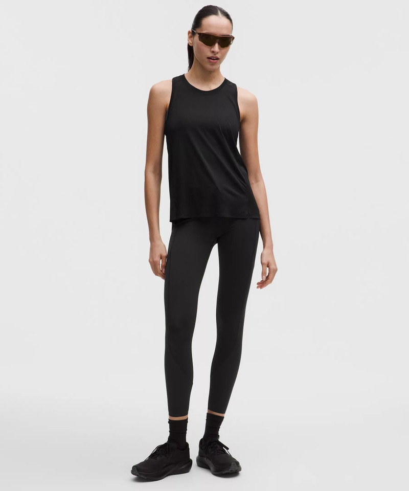 Fast and Free Singlet *Perforated Stripe 3