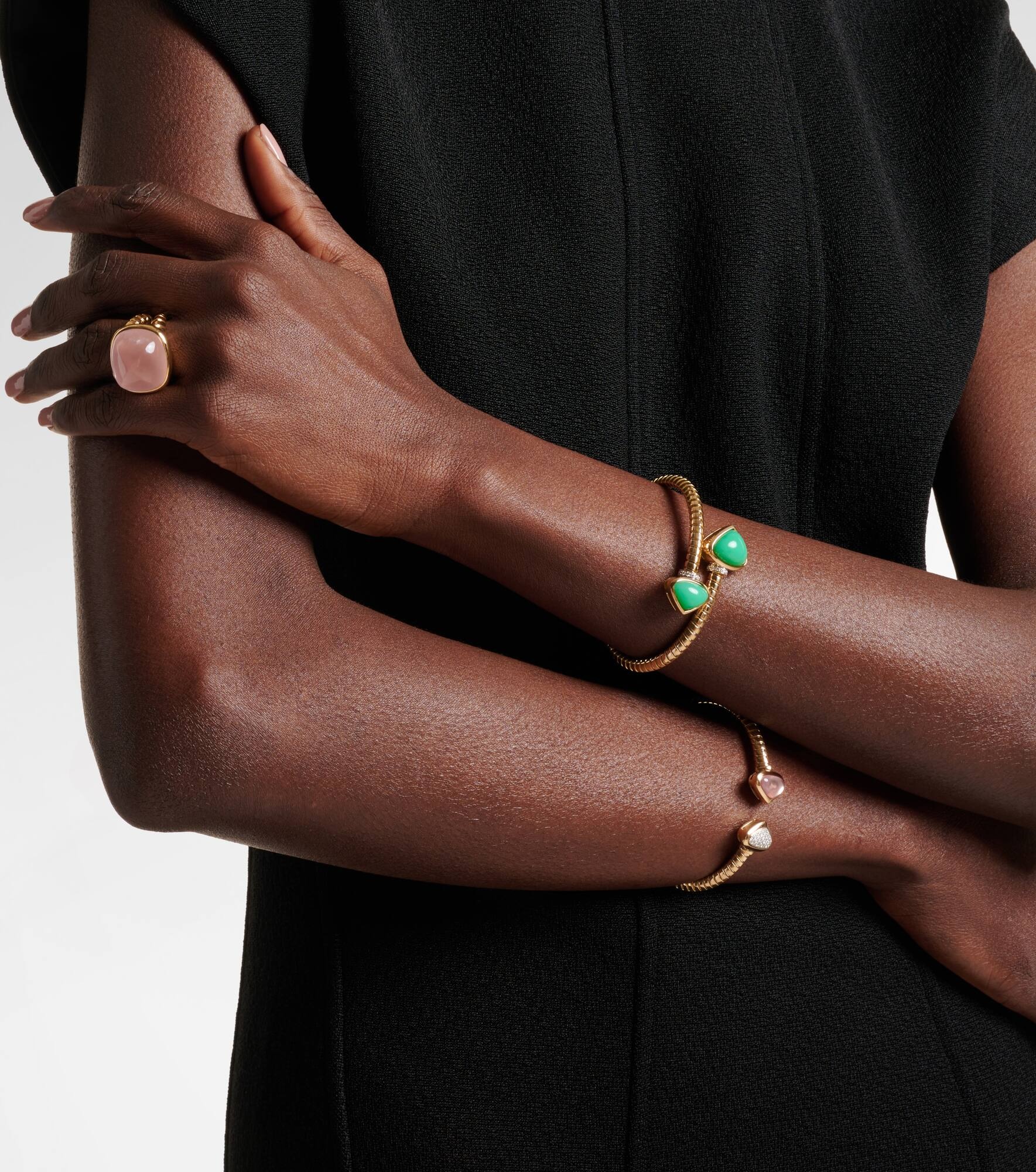 Trisolina Bypass 18kt gold cuff bracelet with diamonds and chrysoprase - 2