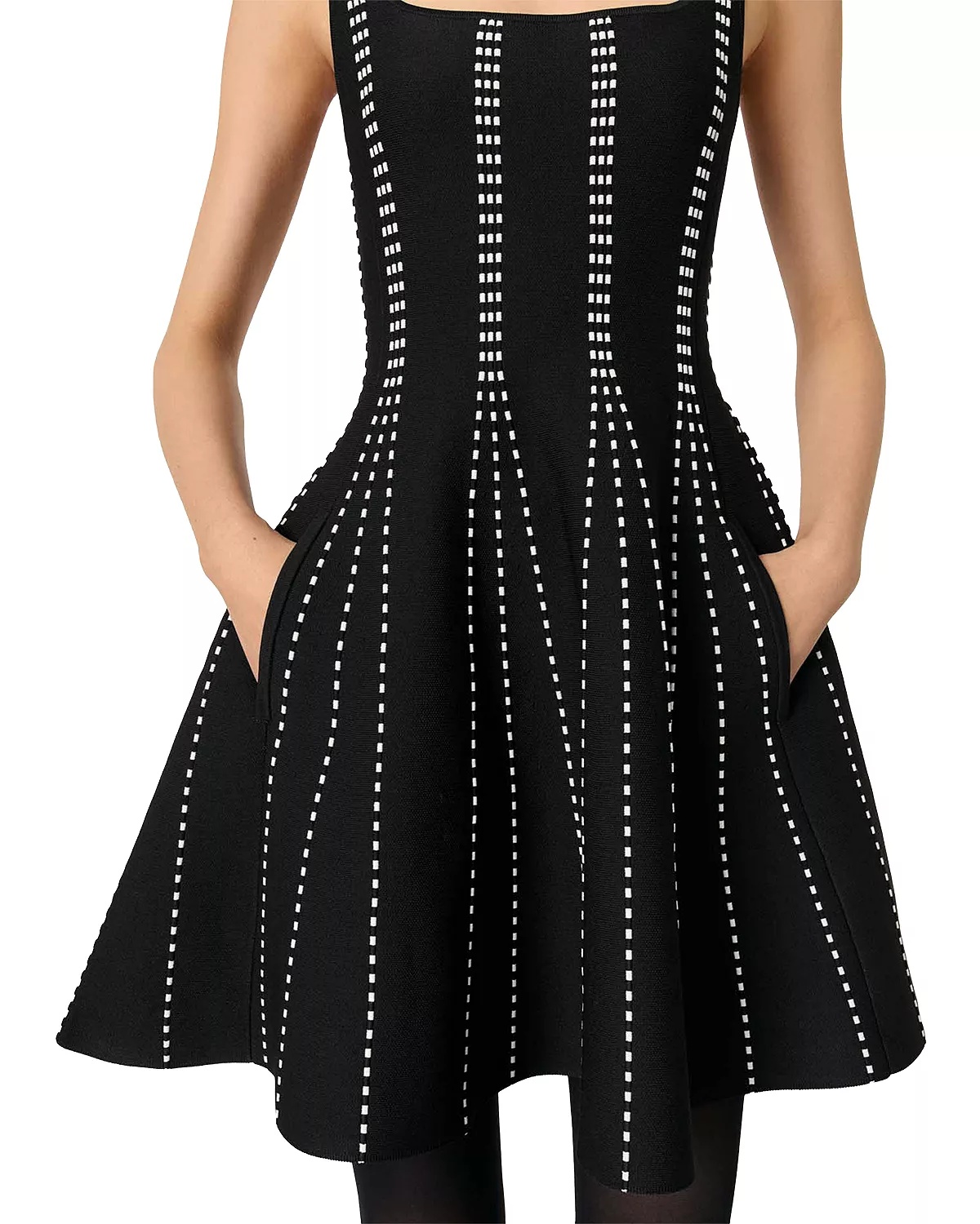Short Jacquard Knit Dress - 5