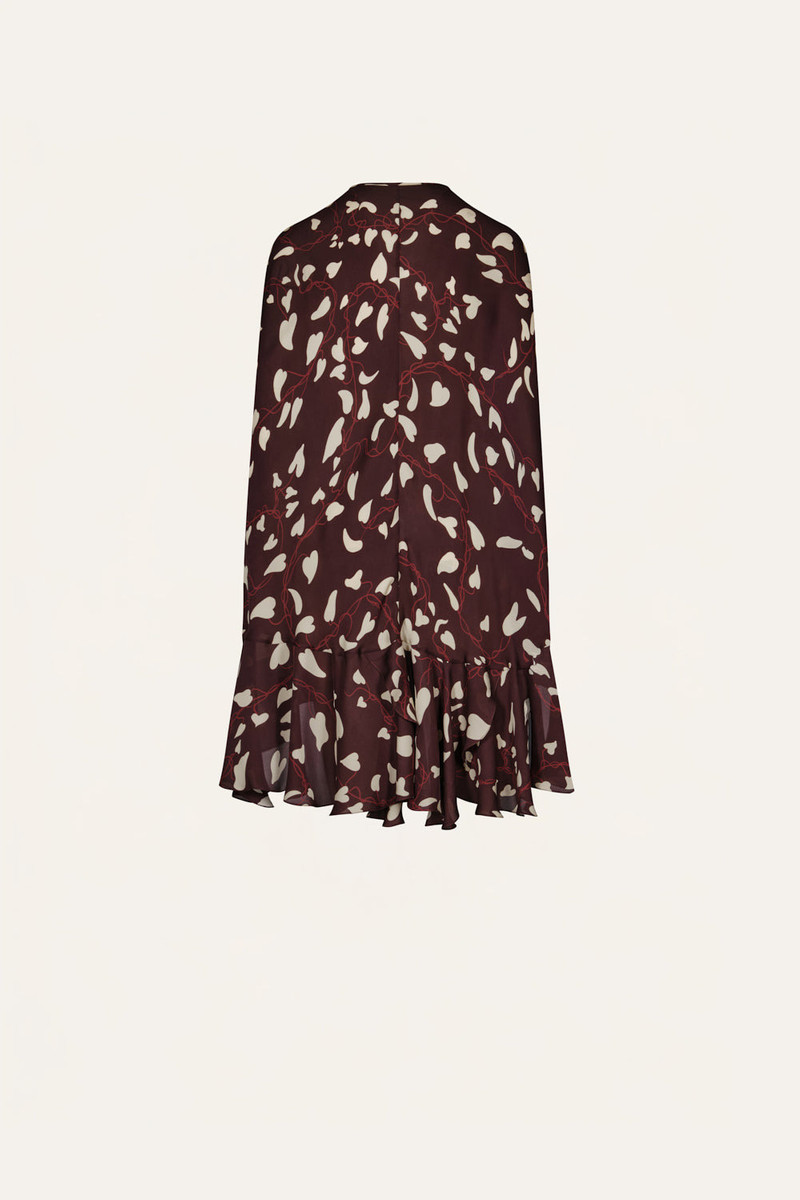 Reinterpretation Cape 3
