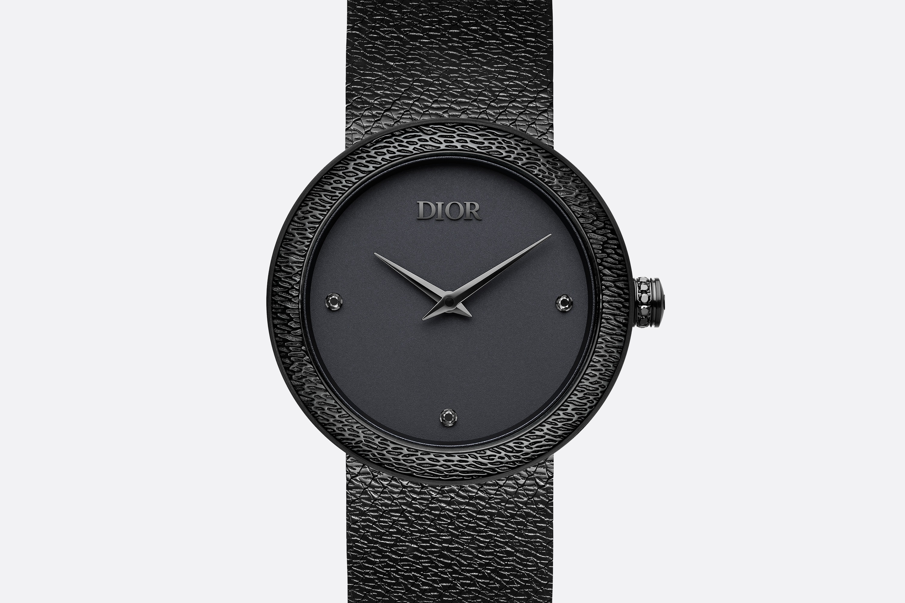 La D de Dior Black Ultramatte 2