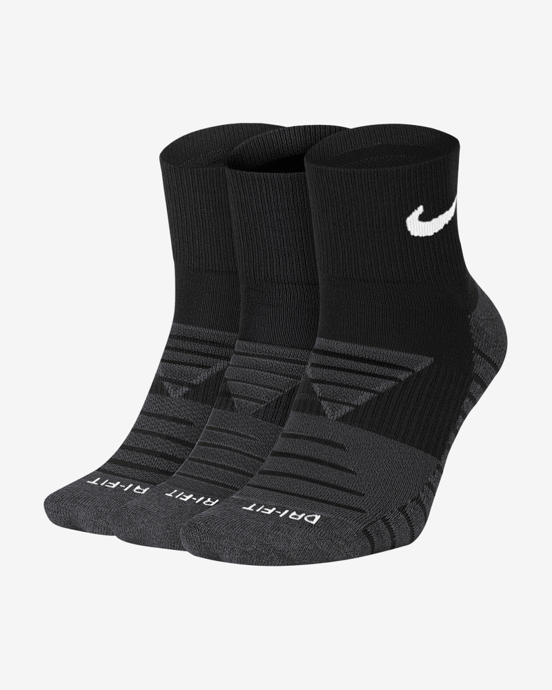 Nike Everyday Max Cushioned Training Ankle Socks (3 Pairs) 1