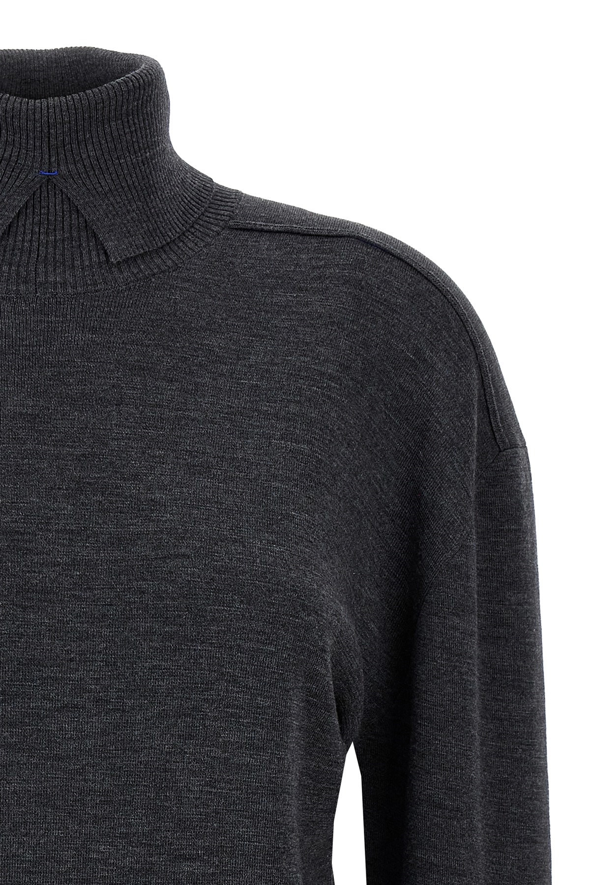 High neck sweater - 3