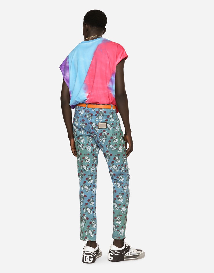 Regular-fit jeans with all-over floral print - 2