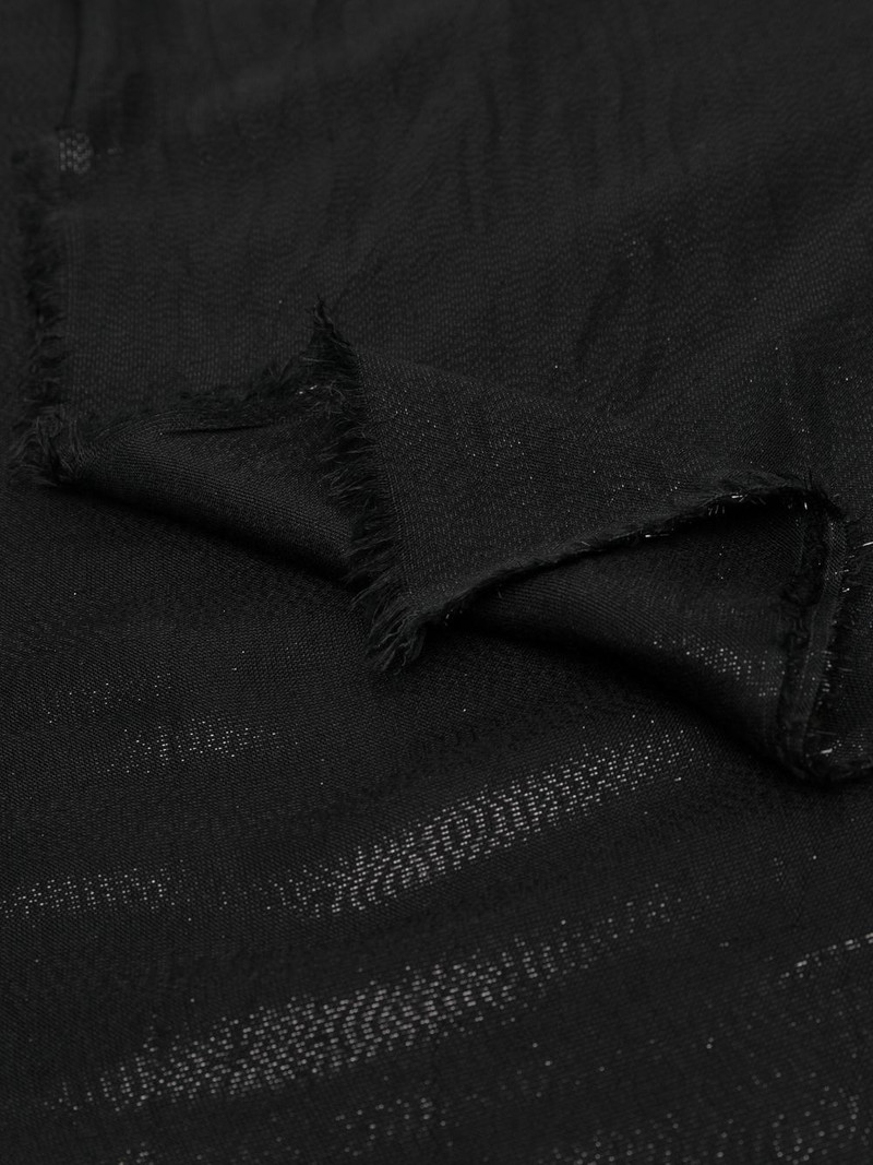 tonal-design scarf 3