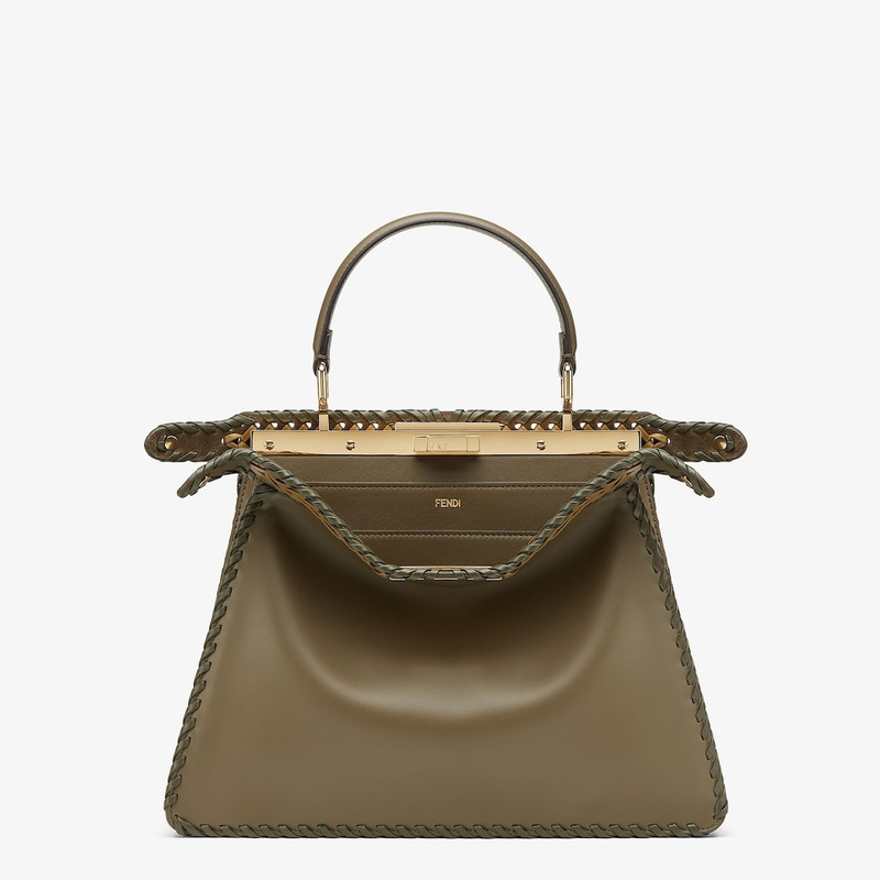 FENDI Peekaboo ISeeU Medium outlook