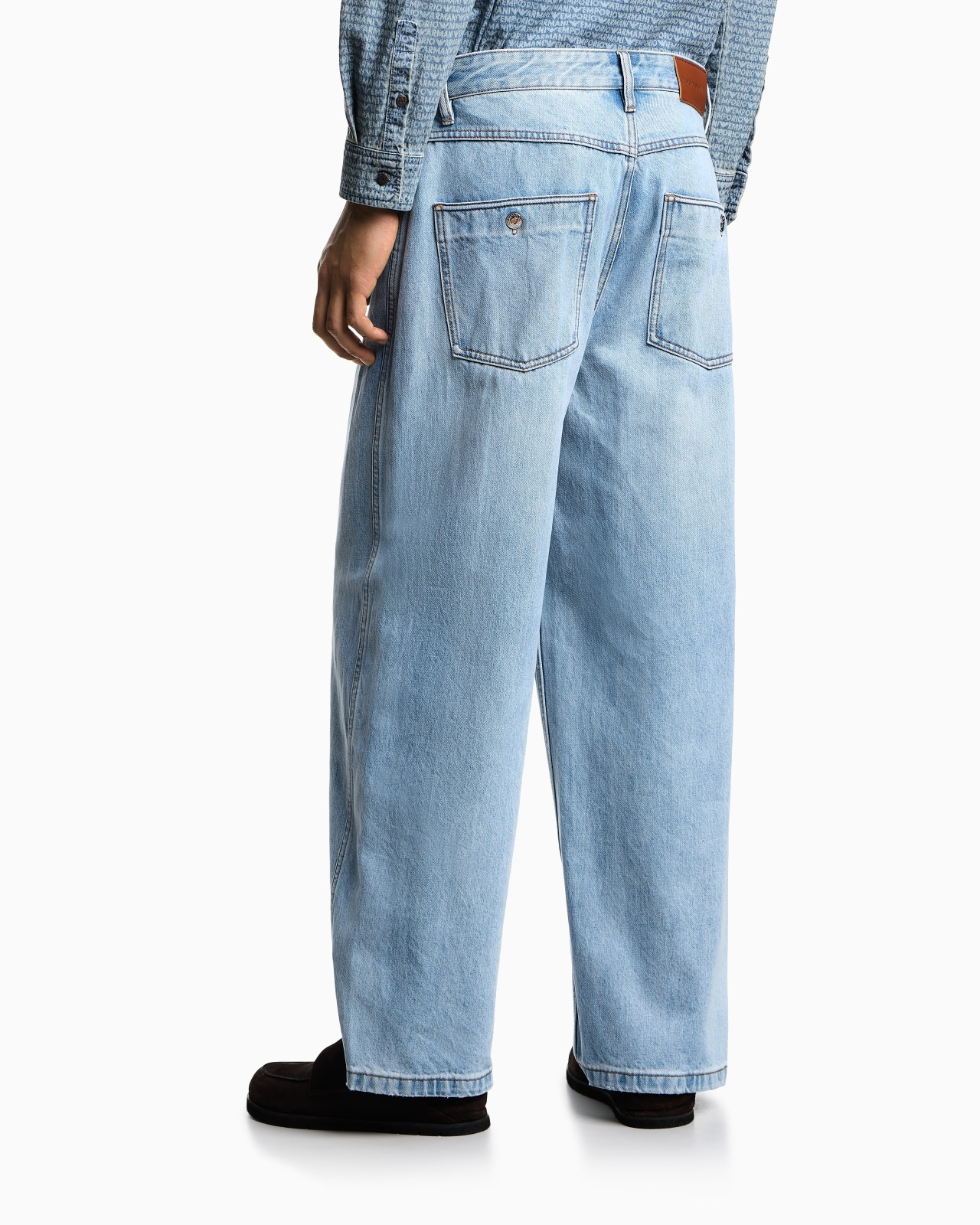 J80 BAGGY TWIST-FIT, STONE-WASHED DENIM JEANS - 3