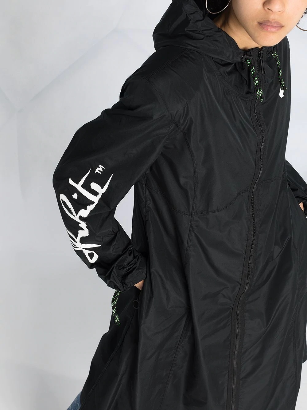 logo-print raincoat - 5