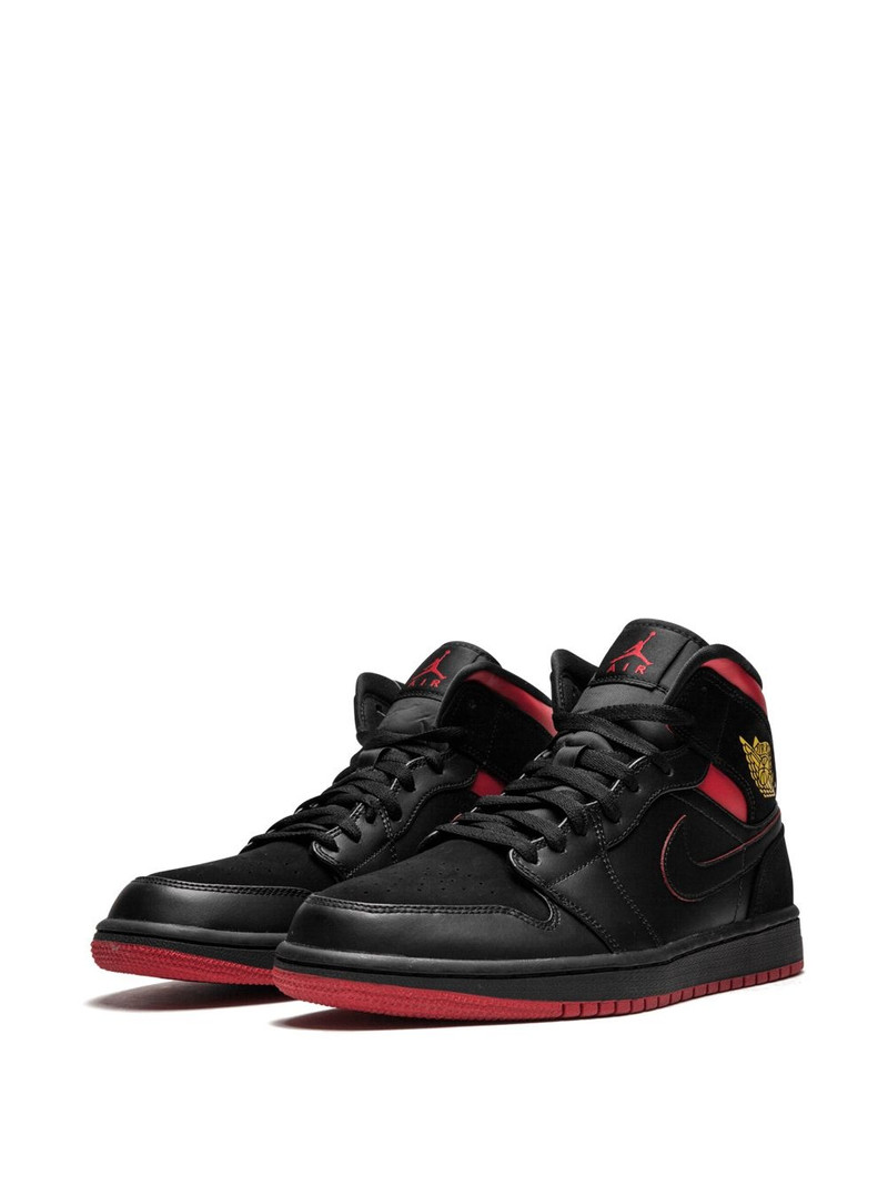 Jordan Air Jordan 1 mid sneakers outlook