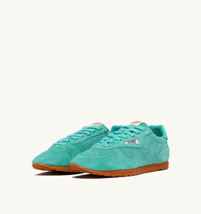 AUTRY SNEAKERS WINDSPIN IN TURQUOISE SUEDE outlook