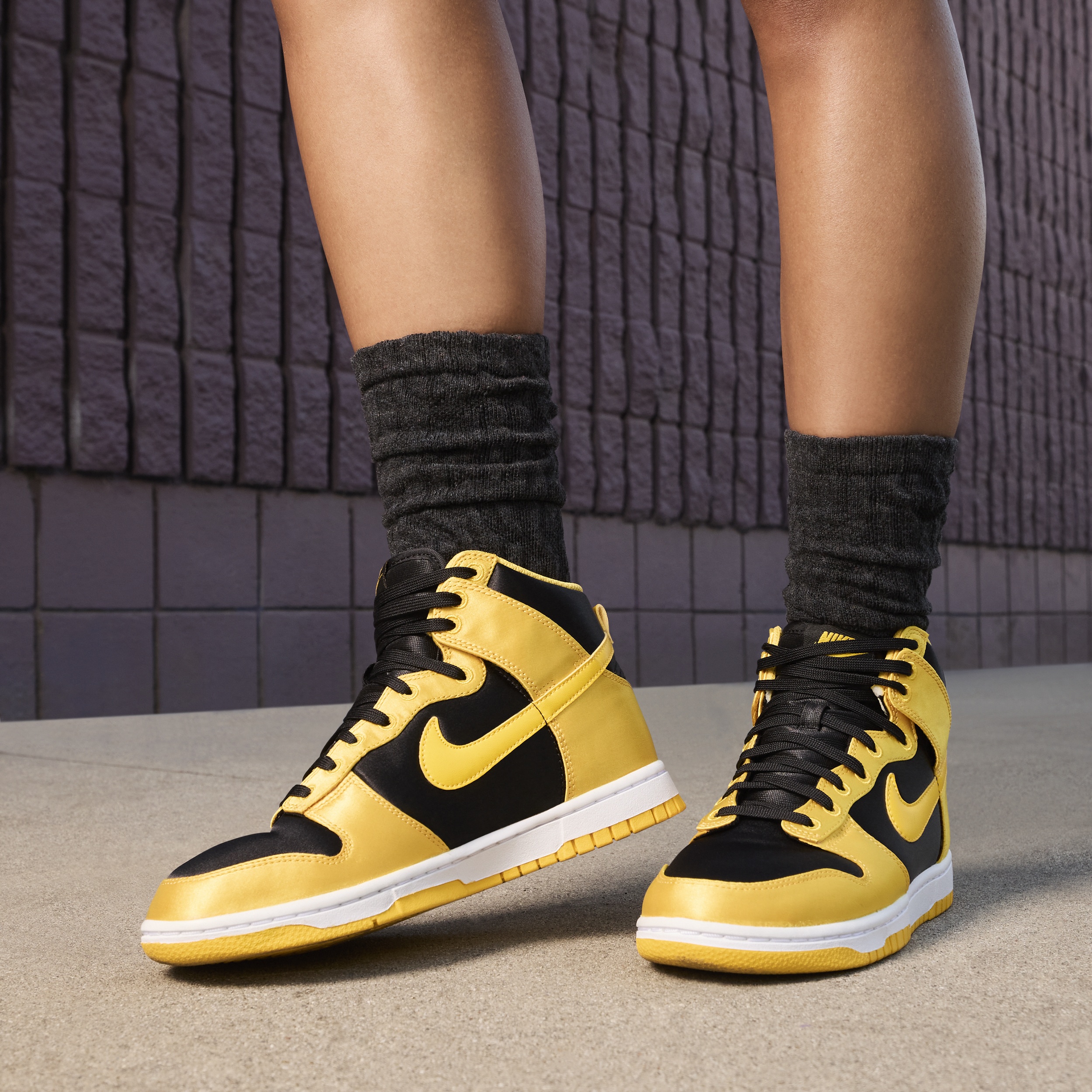 Nike Women's Dunk High Shoes - 2