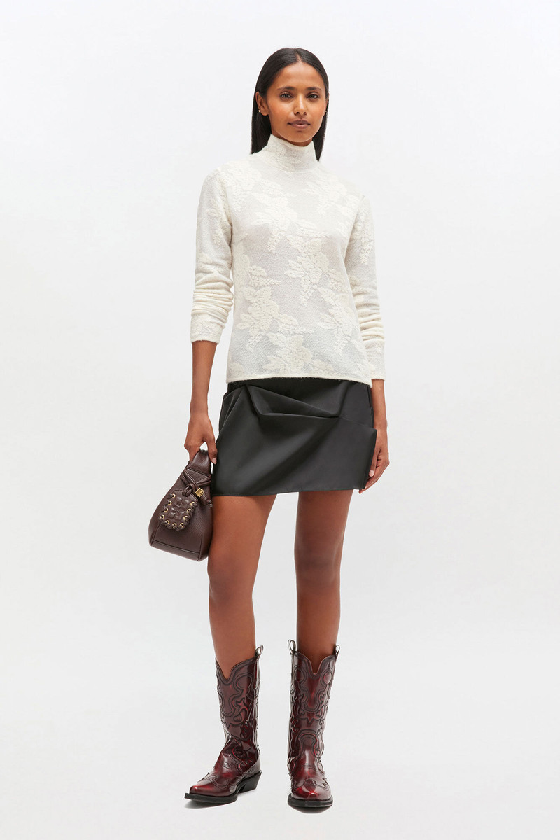 IVORY SHEER TURLENECK 3