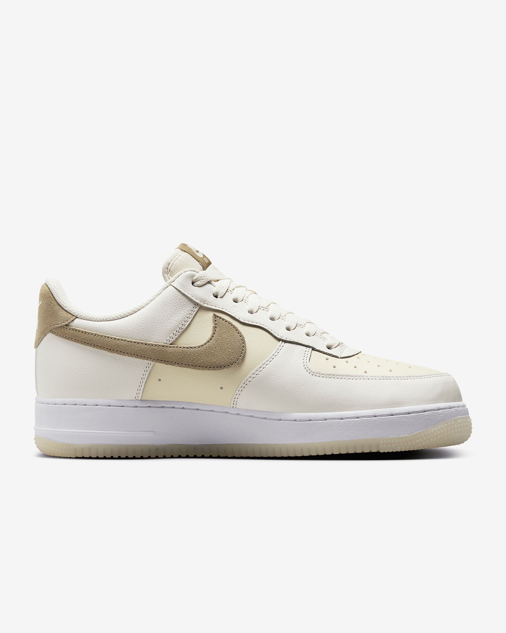 Nike Air Force 1 '07 LV8 Men's Shoes - 4