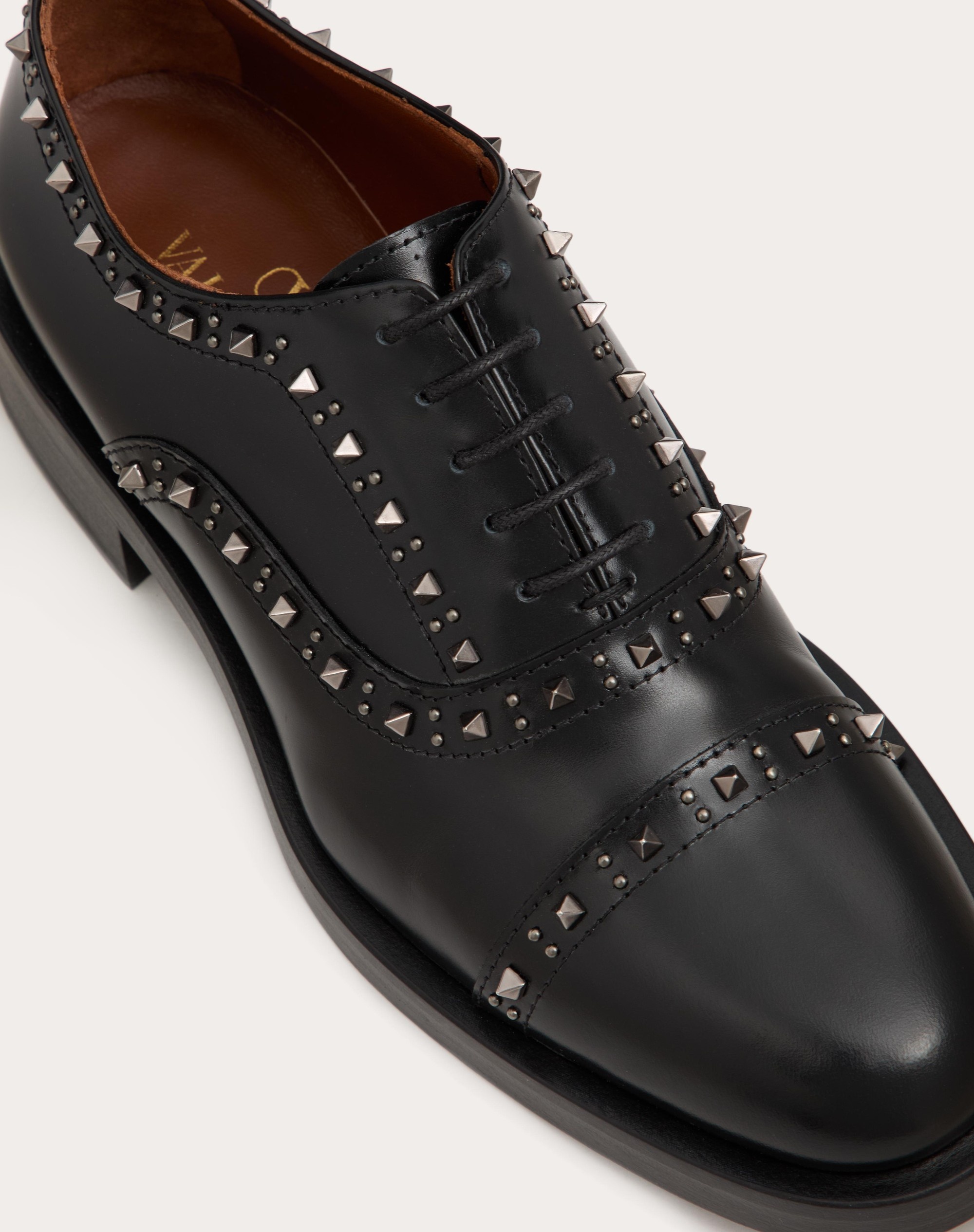 VALENTINO GARAVANI GENTLEGLAM OXFORD LACE-UP SHOE IN CALFSKIN - 5