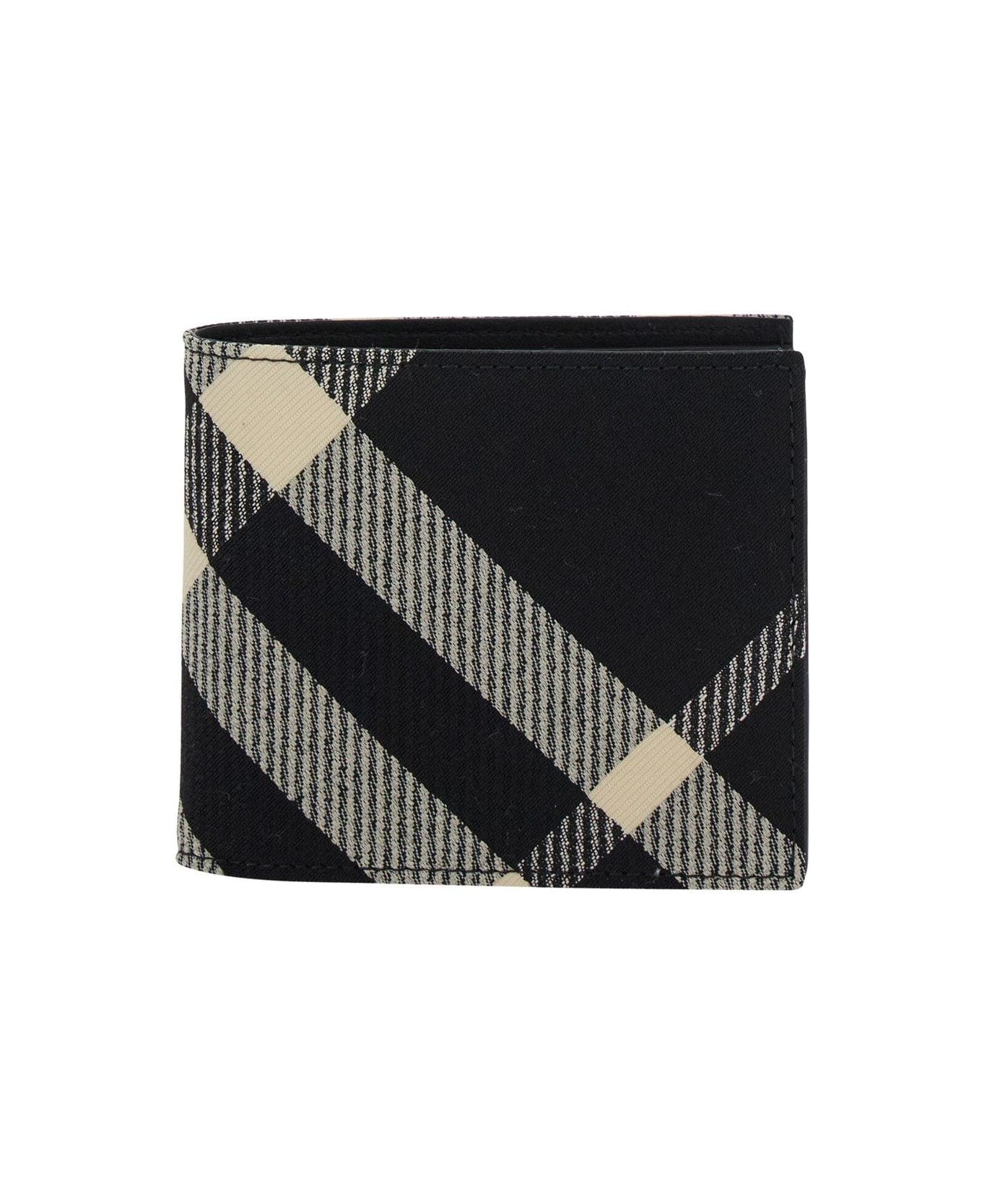 Check Patterned Bi-fold Wallet - 1