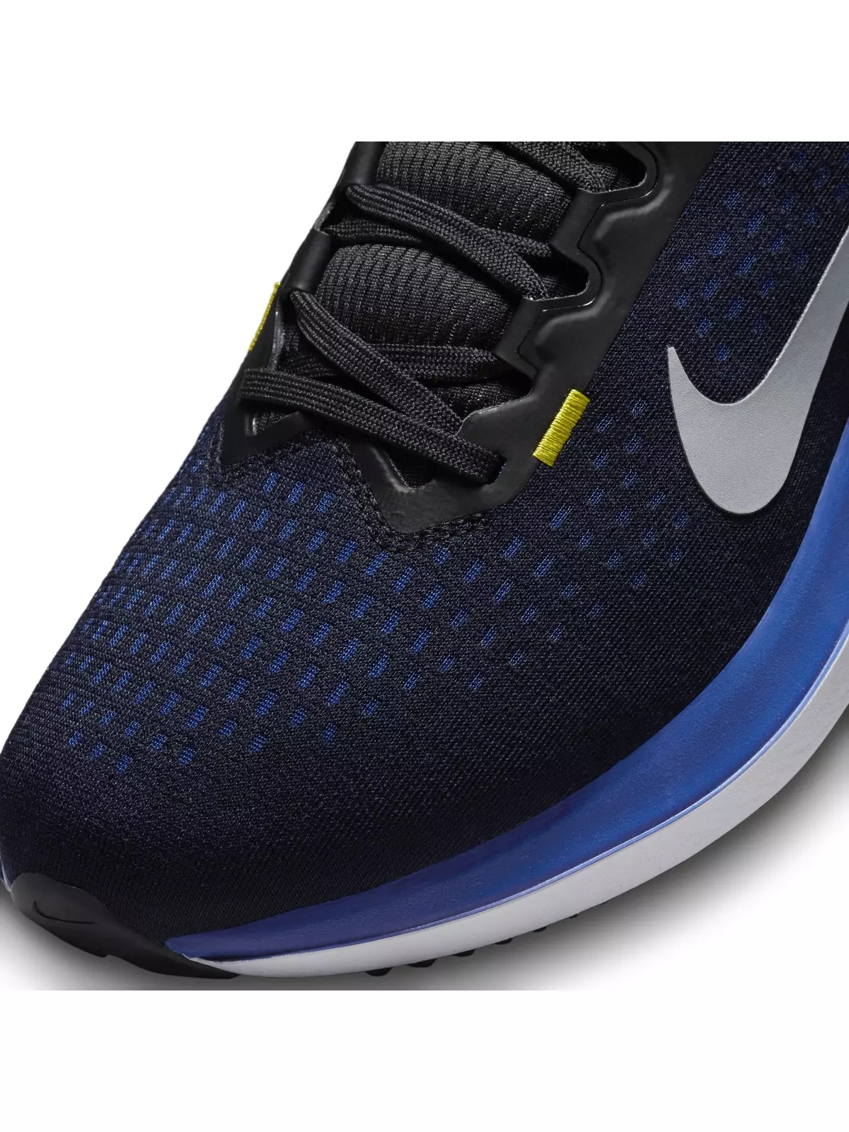 Winflo 10 "Black/Wolf Grey/Racer Blue/High Voltage" Men's Running Shoe - 7