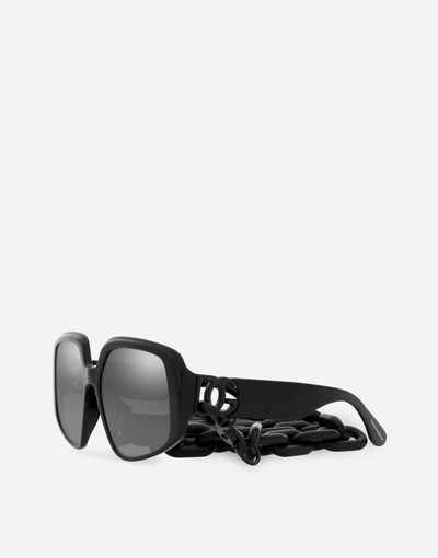 Dolce & Gabbana DG crossed sunglasses outlook