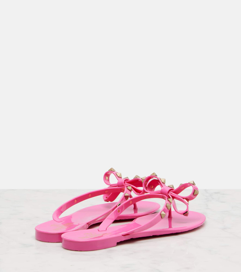 Valentino Rockstud bow-detail thong sandals outlook