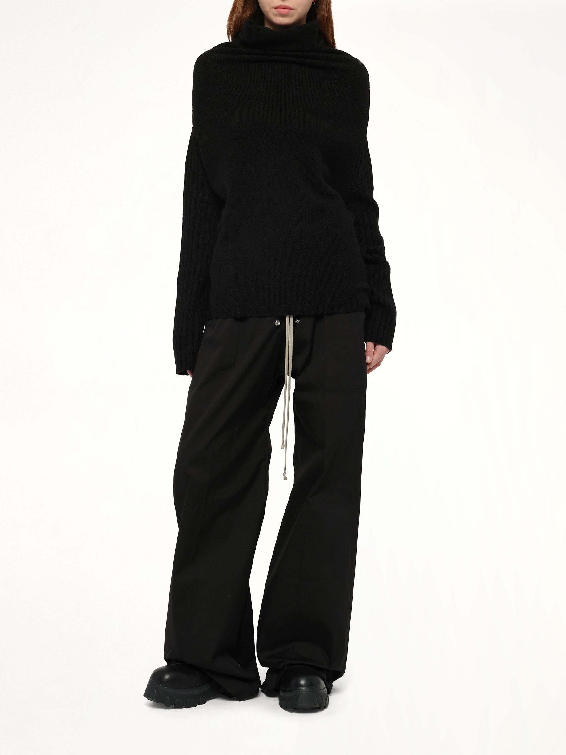 Shroud Sweater in Black - 4