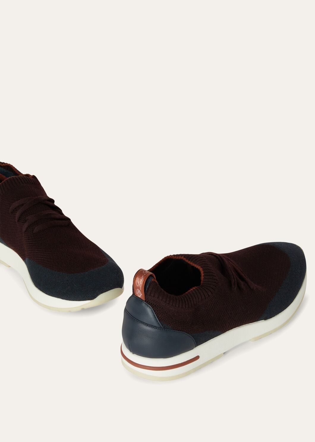 360 Lp Flexy Walk Sneaker - 7