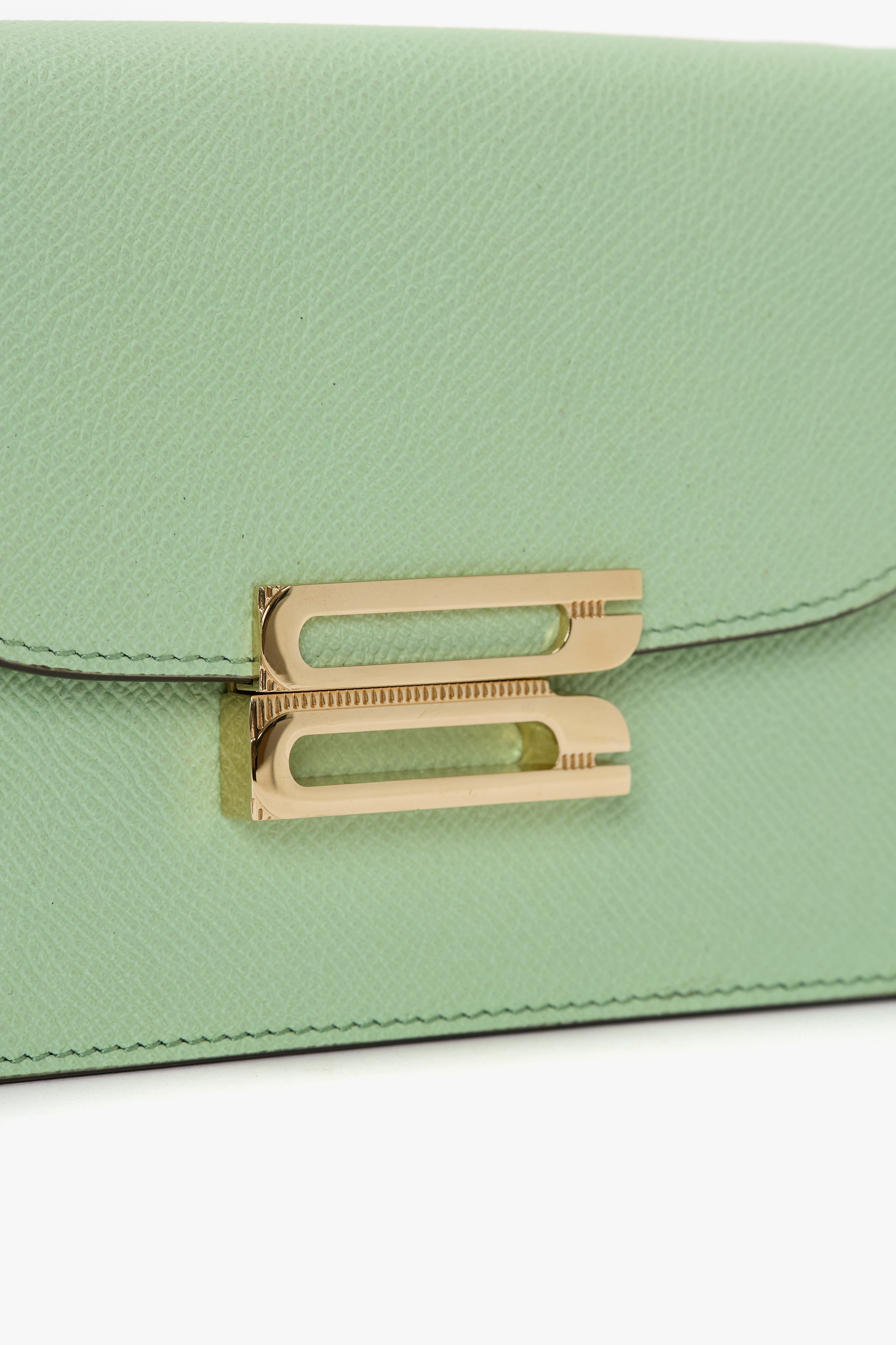 Nano Dorian Wristlet In Jade Grained Leather - 8