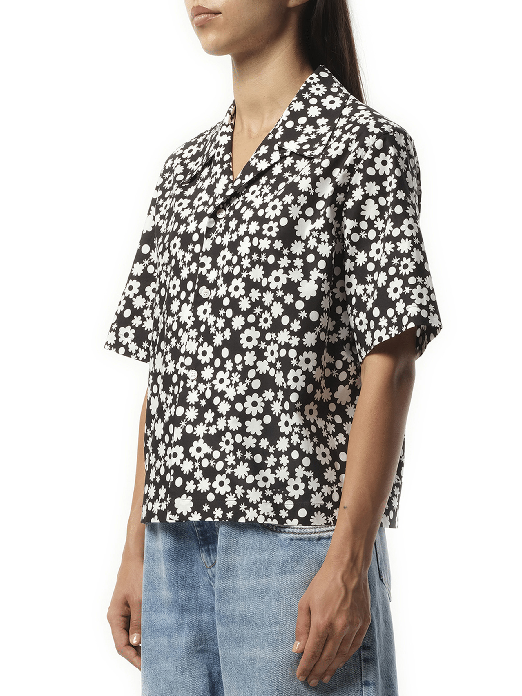 Flower Print Short Sleeve Shirt in Black - 5