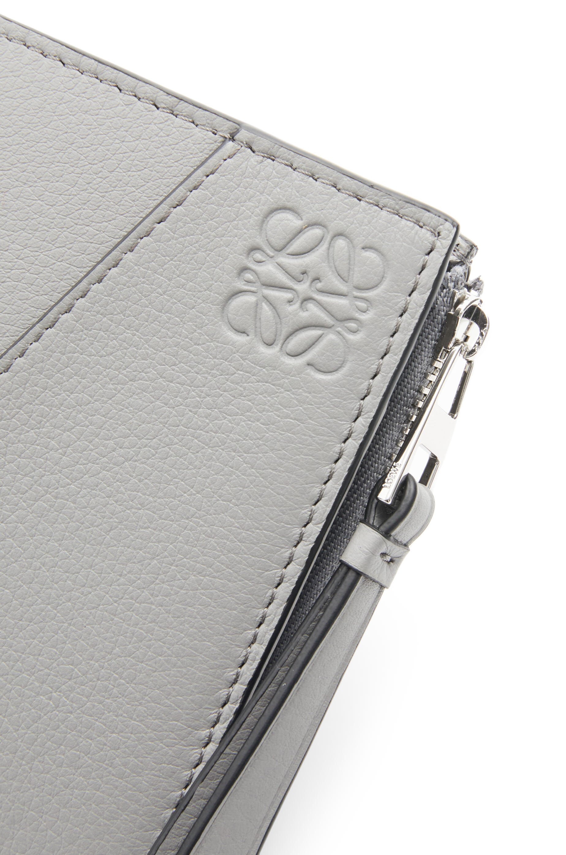 Puzzle Edge slim compact wallet in classic calfskin - 5