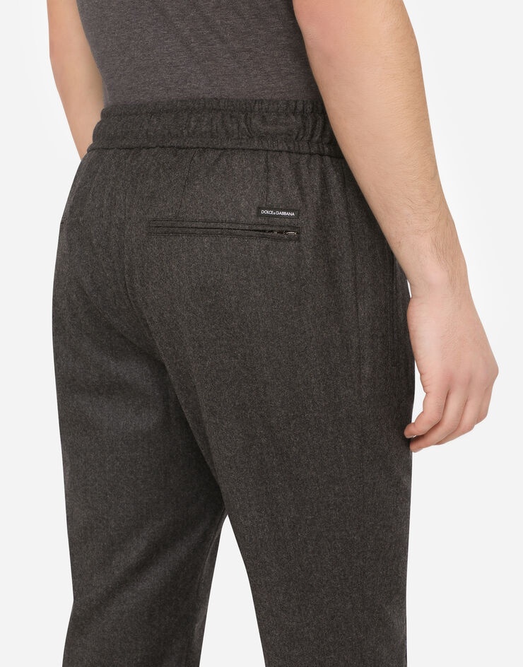 Wool jogging pants with branded plate - 5