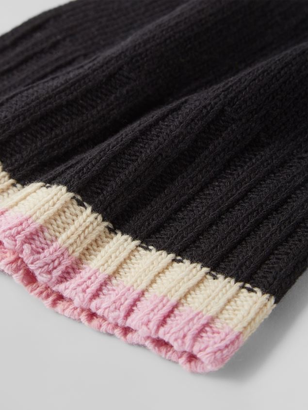 BLACK VIRGIN WOOL RIBBED BEANIE - 4